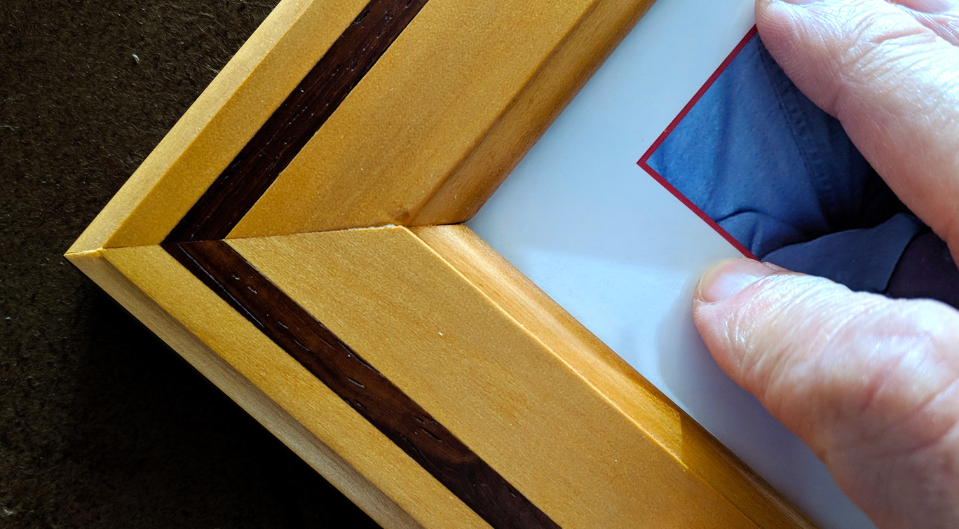 poweredup-picture-frame